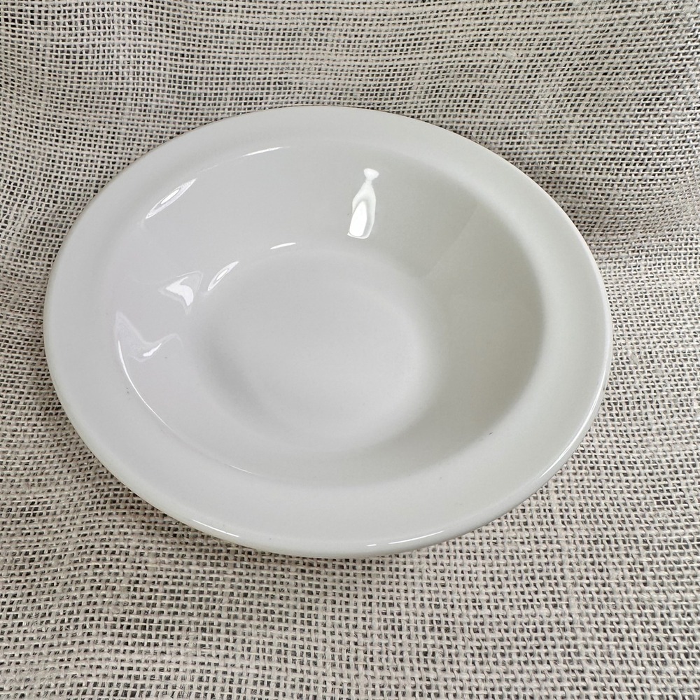 Dudson NHS White Vitrified Sauce Dessert Bowl England 2008 Vintage Ceramic 6.5in